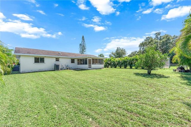 2149 Tropic AVE, Fort Myers, FL 33905