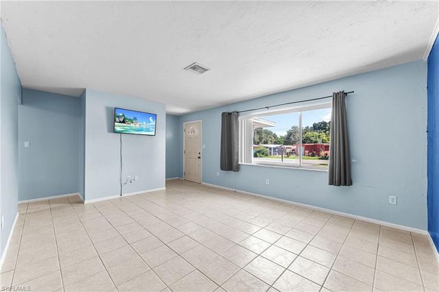 2149 Tropic AVE, Fort Myers, FL 33905
