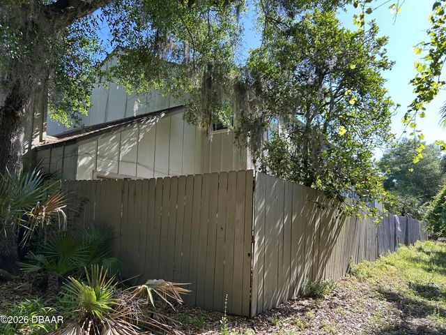 223 Pine Cone Trail, Ormond Beach, FL 32174