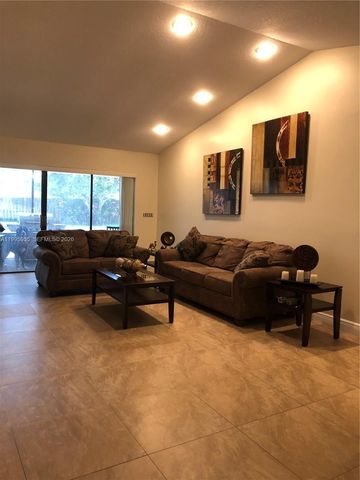 7969 NW 51st Ct, Lauderhill, FL 33351