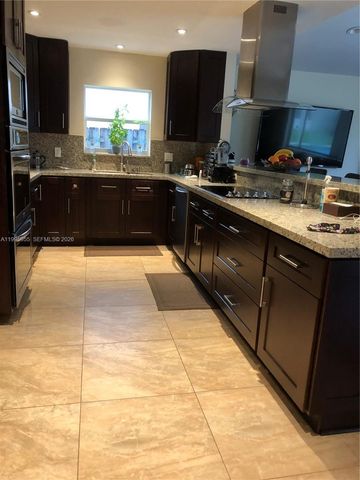 7969 NW 51st Ct, Lauderhill, FL 33351