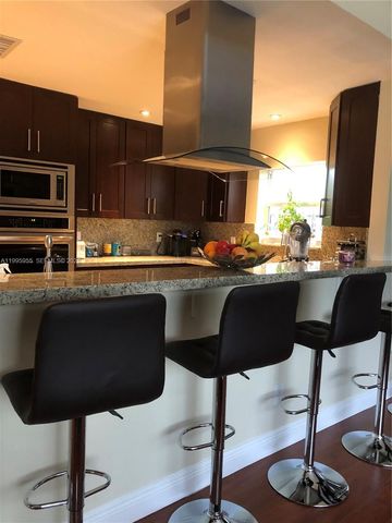 7969 NW 51st Ct, Lauderhill, FL 33351