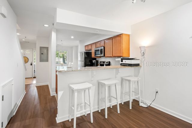 50 Yacht Cove Dr Apt 324, Hilton Head Island, SC 29928