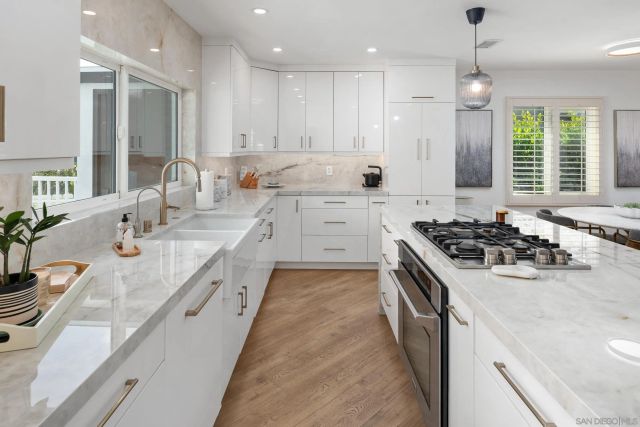 2011 Beryl, San Diego, CA 92109