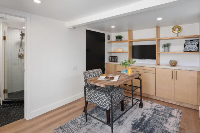 2011 Beryl, San Diego, CA 92109