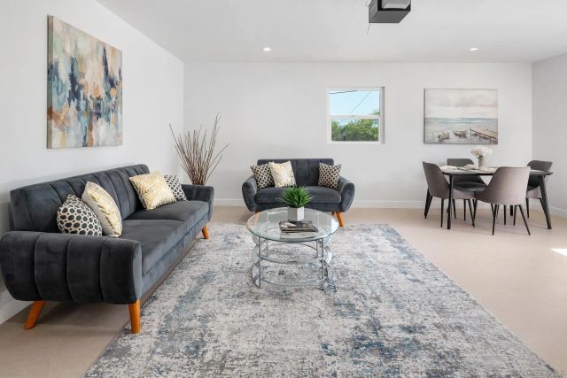2011 Beryl, San Diego, CA 92109