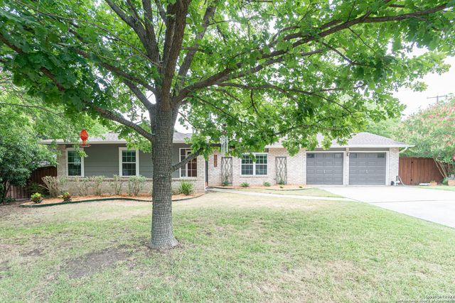 2902 SIR PHILLIP DR, San Antonio, TX 78209