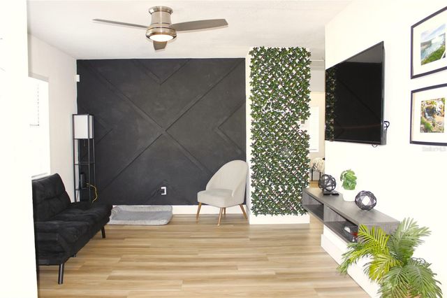 4316 BERKLEY DRIVE, Tampa, FL 33610