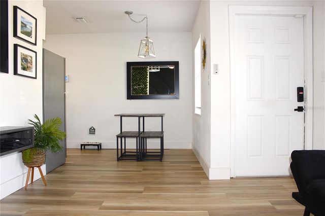 4316 BERKLEY DRIVE, Tampa, FL 33610