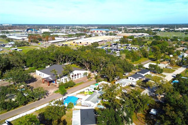 4316 BERKLEY DRIVE, Tampa, FL 33610