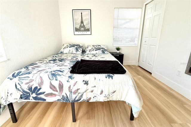 4316 BERKLEY DRIVE, Tampa, FL 33610