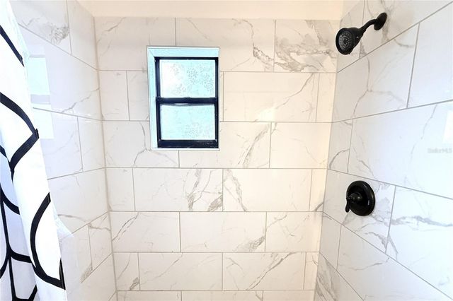 4316 BERKLEY DRIVE, Tampa, FL 33610