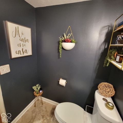 6416 Manchester Drive, Fishers, IN 46038