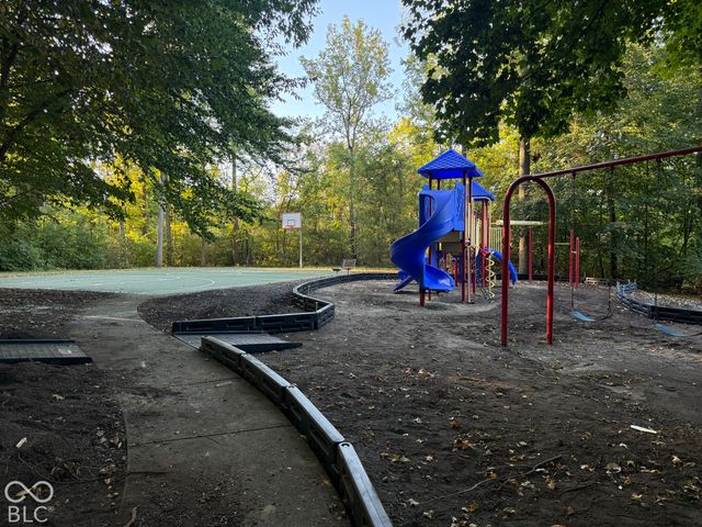 6416 Manchester Drive, Fishers, IN 46038