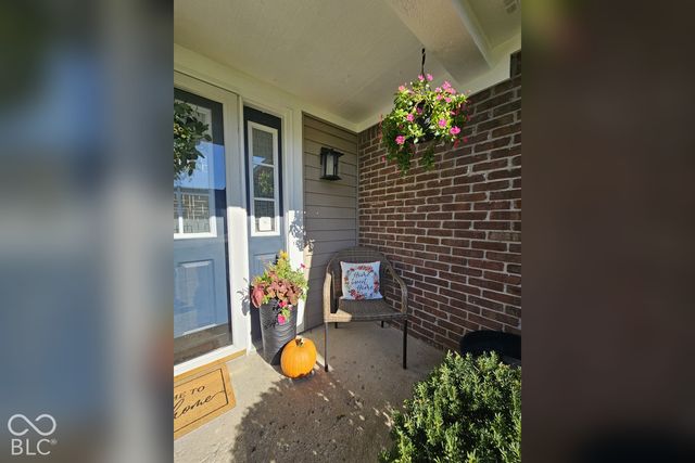 6416 Manchester Drive, Fishers, IN 46038
