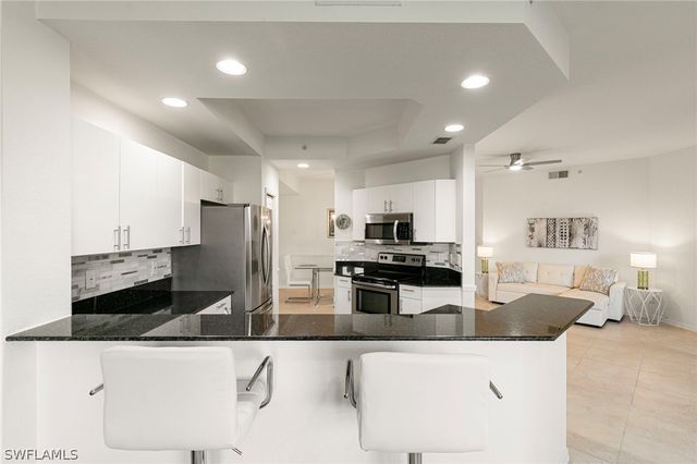 8340 Whisper Trace WAY F105, Naples, FL 34114