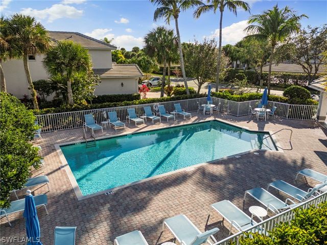 8340 Whisper Trace WAY F105, Naples, FL 34114