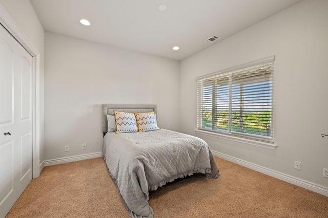 2233 Toscana Place, Auburn, CA 95603