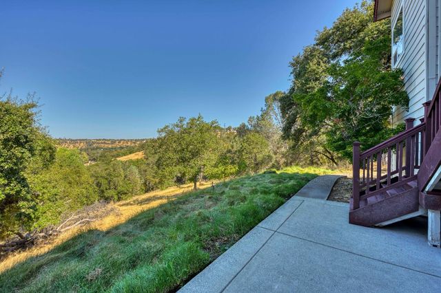 2233 Toscana Place, Auburn, CA 95603