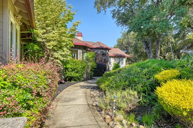 2233 Toscana Place, Auburn, CA 95603