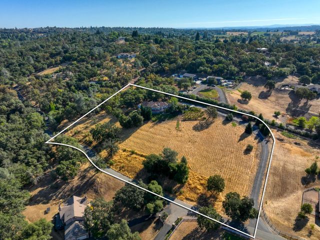 2233 Toscana Place, Auburn, CA 95603