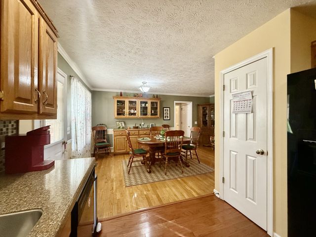 1712 Orchard Dr, Lebanon, TN 37087