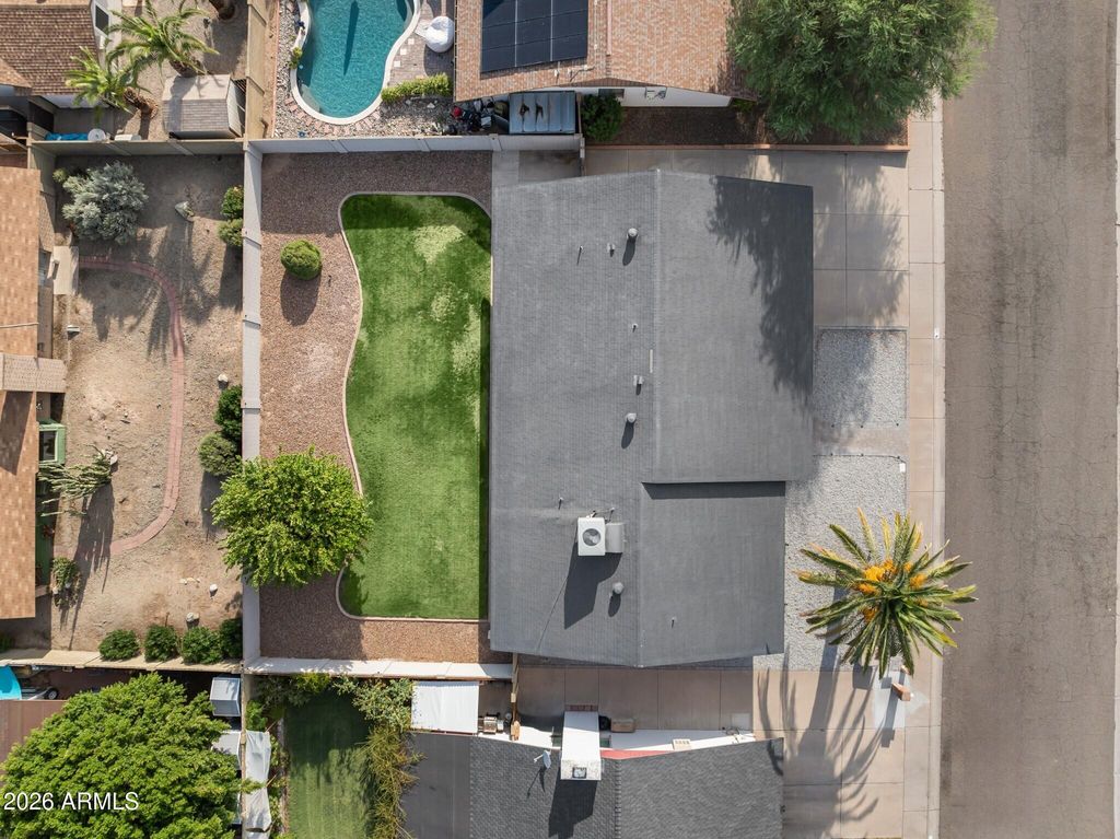 15 E ANGELA Drive, Phoenix, AZ 85022 — photo 5