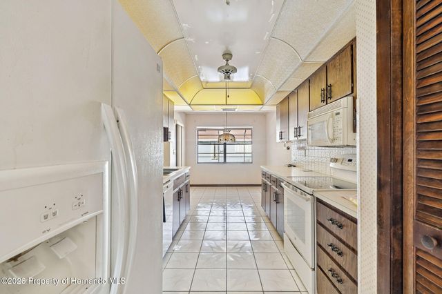 2051 Laredo Avenue, Spring Hill, FL 34608