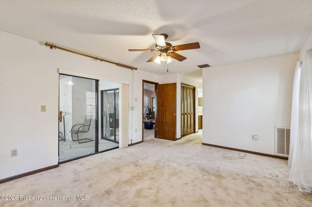 2051 Laredo Avenue, Spring Hill, FL 34608