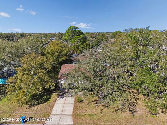 2051 Laredo Avenue, Spring Hill, FL 34608