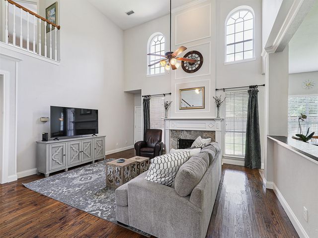 2809 Valley Spring Drive, Plano, TX 75025
