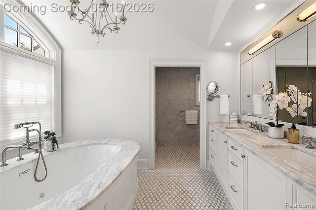 1269 Willow Lane, Birmingham, MI 48009