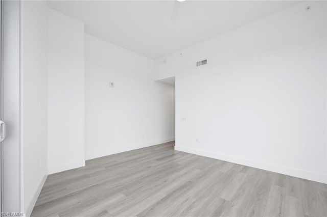 1950 Mayfair ST PH11, Naples, FL 34104
