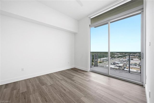 1950 Mayfair ST PH11, Naples, FL 34104