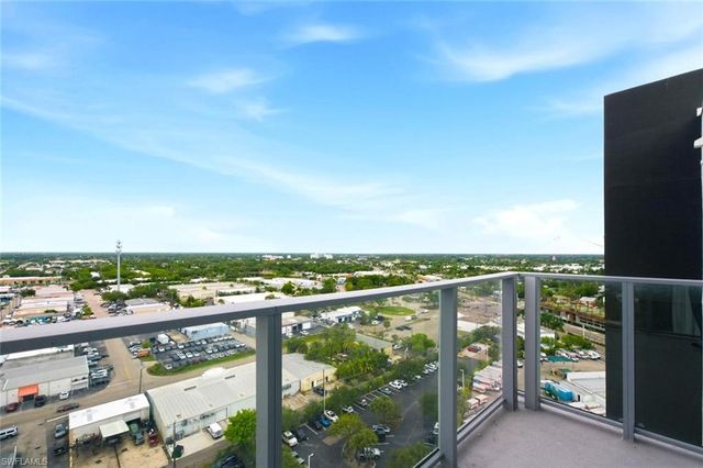 1950 Mayfair ST PH11, Naples, FL 34104