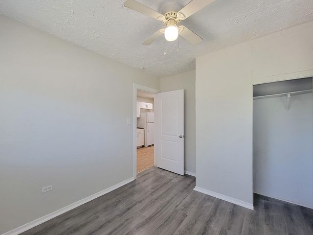 711 Avenue A 3, La Marque, TX 77568