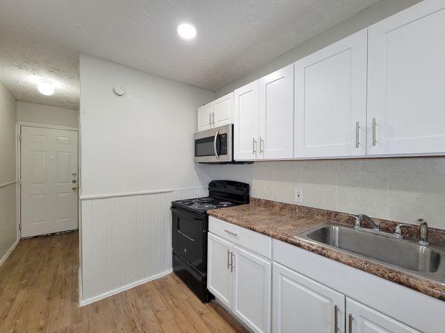 711 Avenue A 3, La Marque, TX 77568