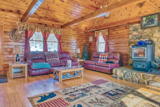 189 Yeagerville Road, Napanoch, NY 12458