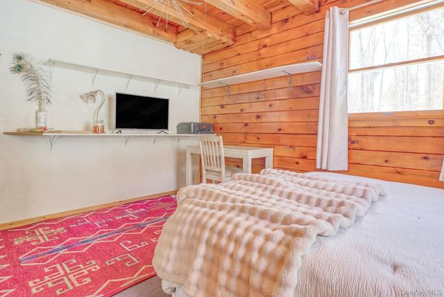 189 Yeagerville Road, Napanoch, NY 12458