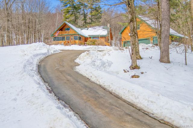 189 Yeagerville Road, Napanoch, NY 12458