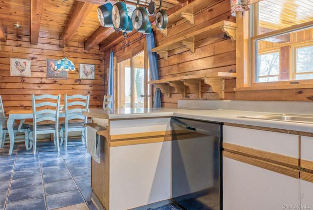 189 Yeagerville Road, Napanoch, NY 12458