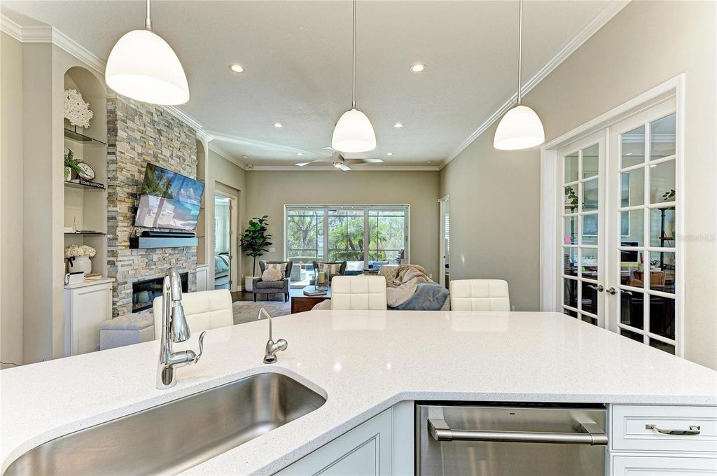 Image 21 of property listing at 4826 TOBERMORY WAY, Bradenton, FL 34211