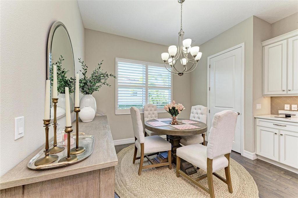 Image 22 of property listing at 4826 TOBERMORY WAY, Bradenton, FL 34211