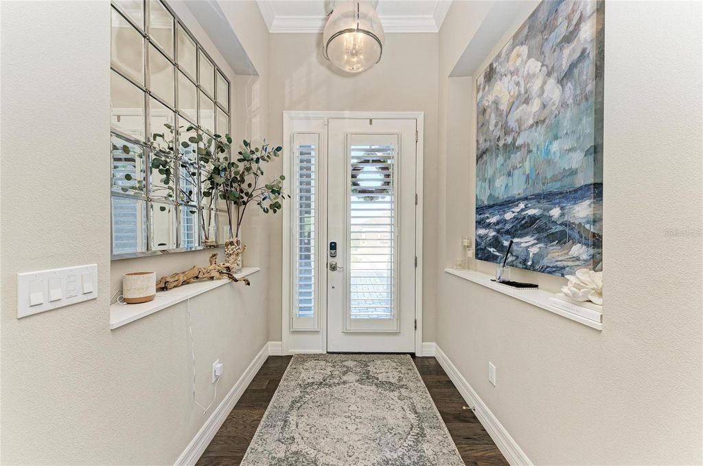 Image 6 of property listing at 4826 TOBERMORY WAY, Bradenton, FL 34211