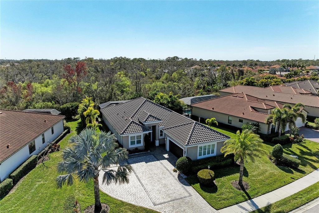 Image 54 of property listing at 4826 TOBERMORY WAY, Bradenton, FL 34211