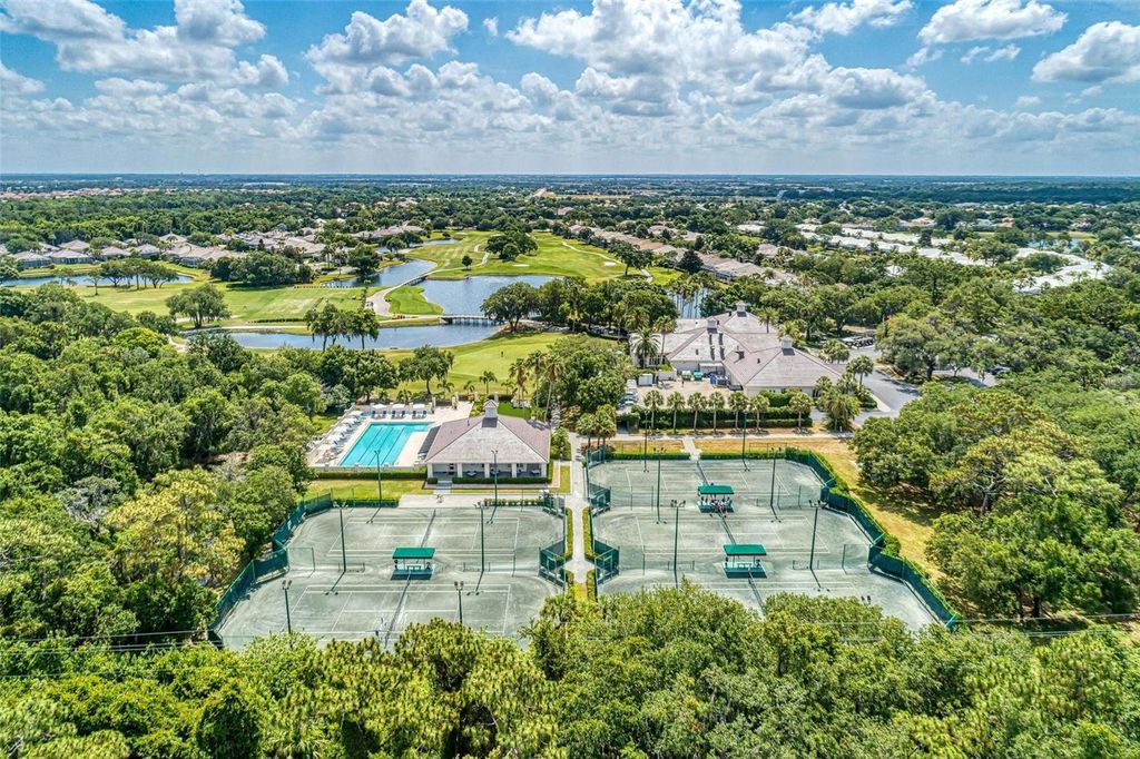 Image 57 of property listing at 4826 TOBERMORY WAY, Bradenton, FL 34211