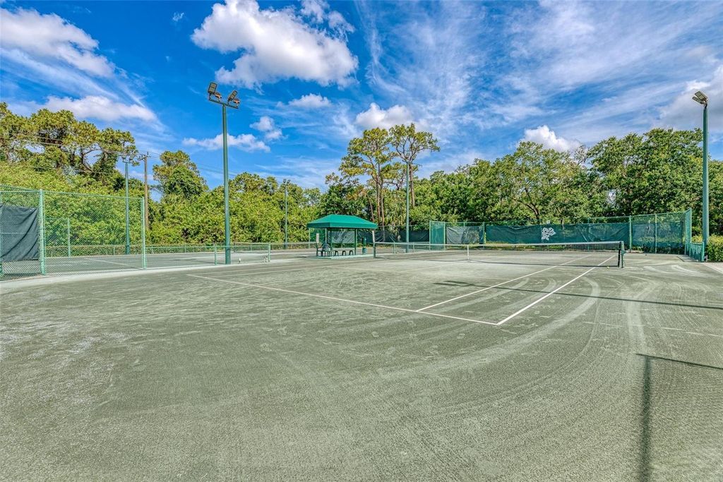 Image 90 of property listing at 4826 TOBERMORY WAY, Bradenton, FL 34211