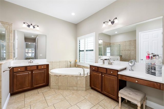 10902 CHARMWOOD DRIVE, Riverview, FL 33569