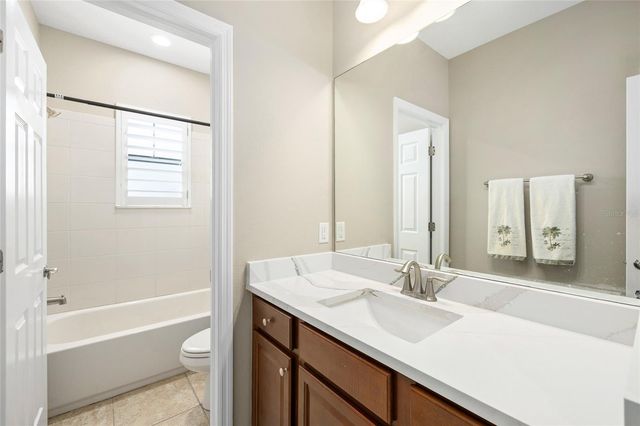 10902 CHARMWOOD DRIVE, Riverview, FL 33569