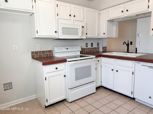 11478 MANDARIN GLEN Circle W, Jacksonville, FL 32223